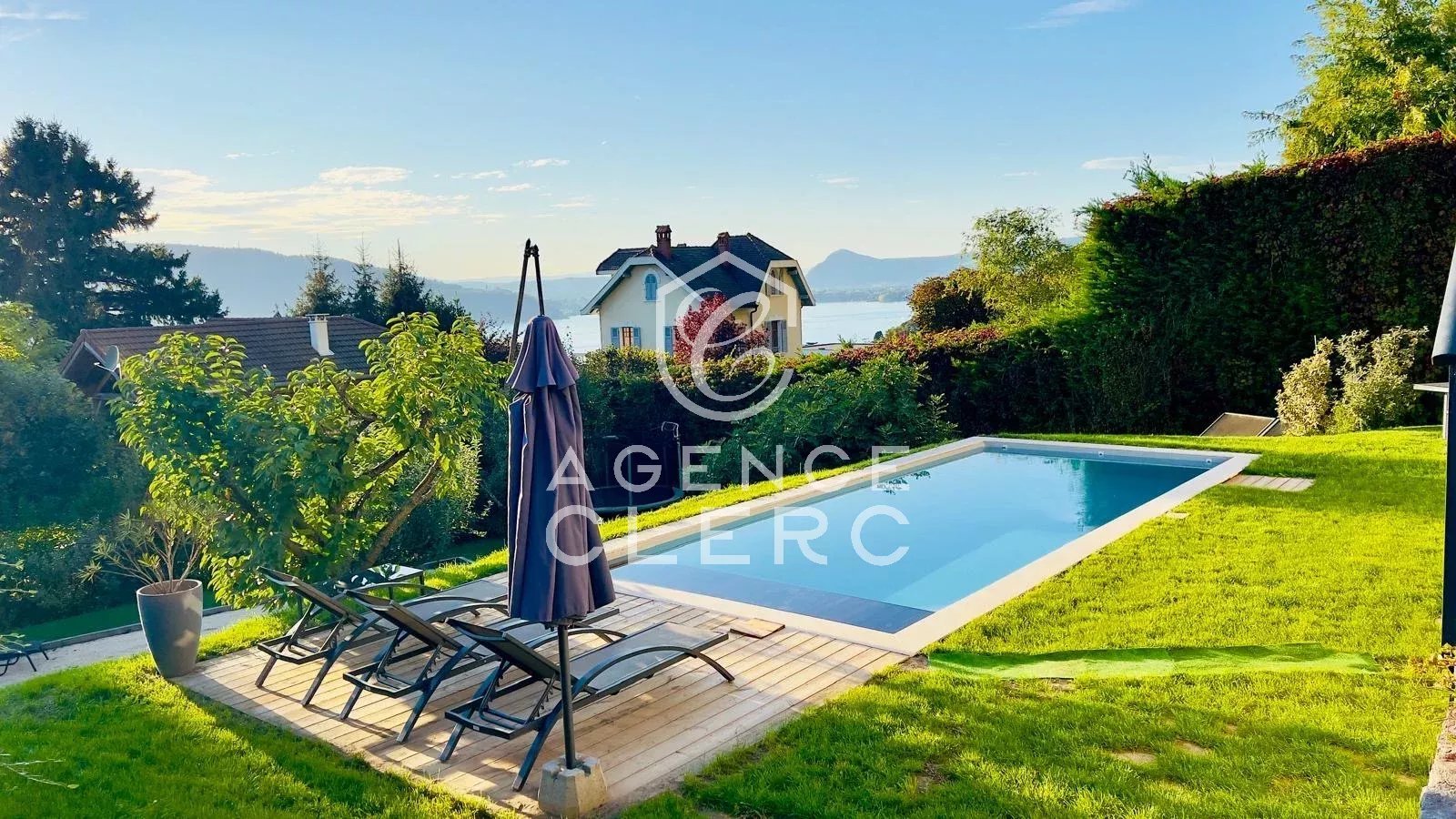 Maison à vendre, 244m², Veyrier-du-Lac