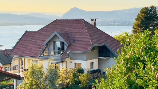 Maison 8 pièces 244 m² · à Veyrier-du-Lac · 244 m² · 3 100 000 €
