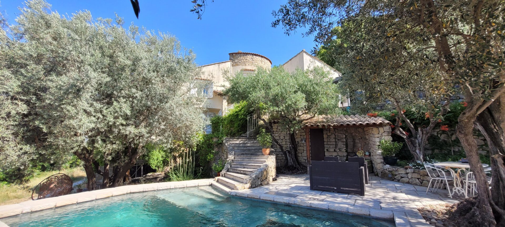 Maison à vendre, 254m², La Garde-Adhémar