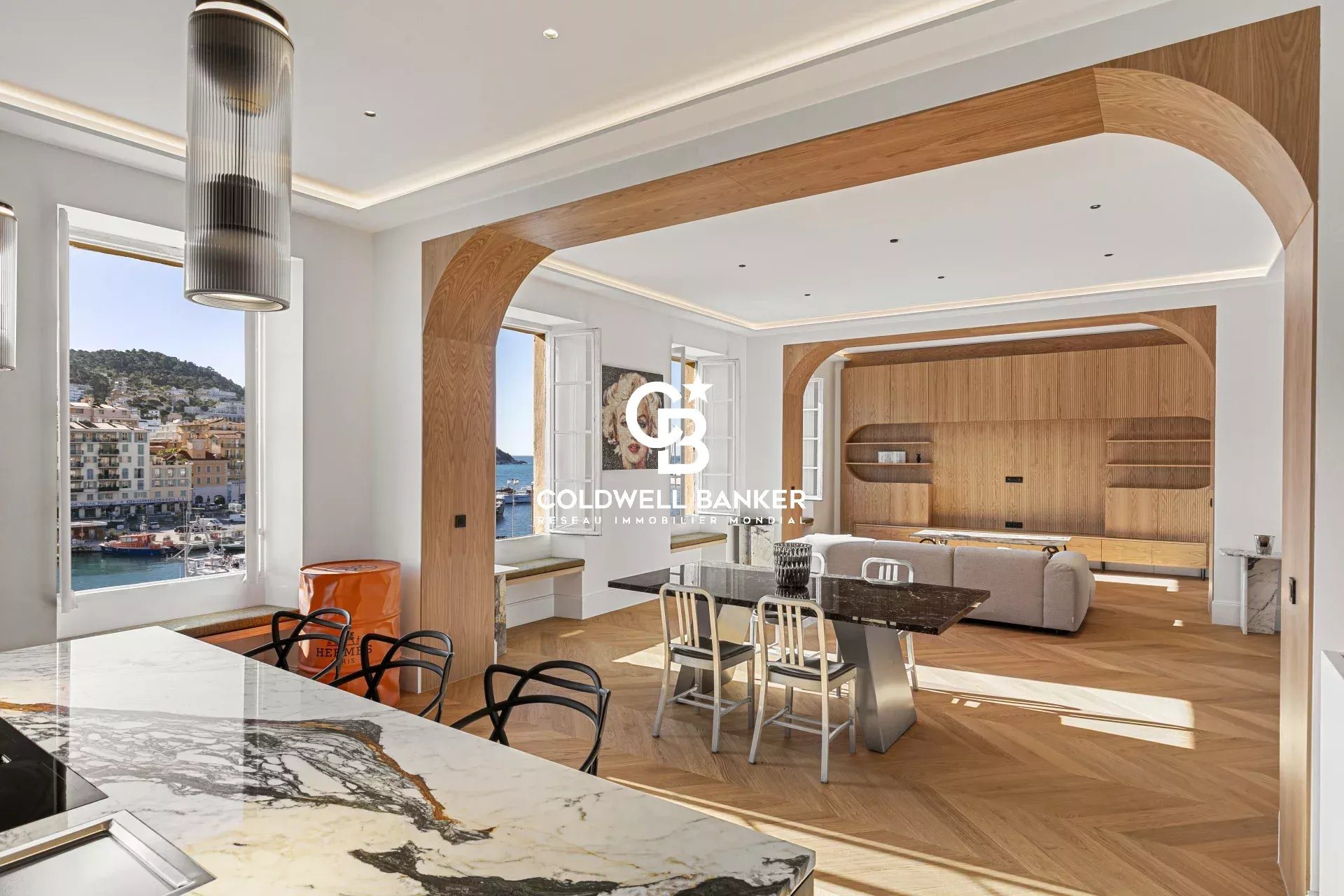 Appartament ta' 2 kamra, 152 m²