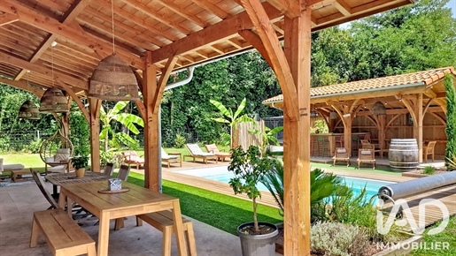 Maison 8 pièces 206 m² · à Parentis-en-Born · 206 m² · 799 000 €