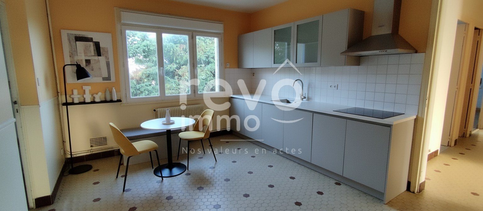 Maison à vendre, 90m², La Ménitré