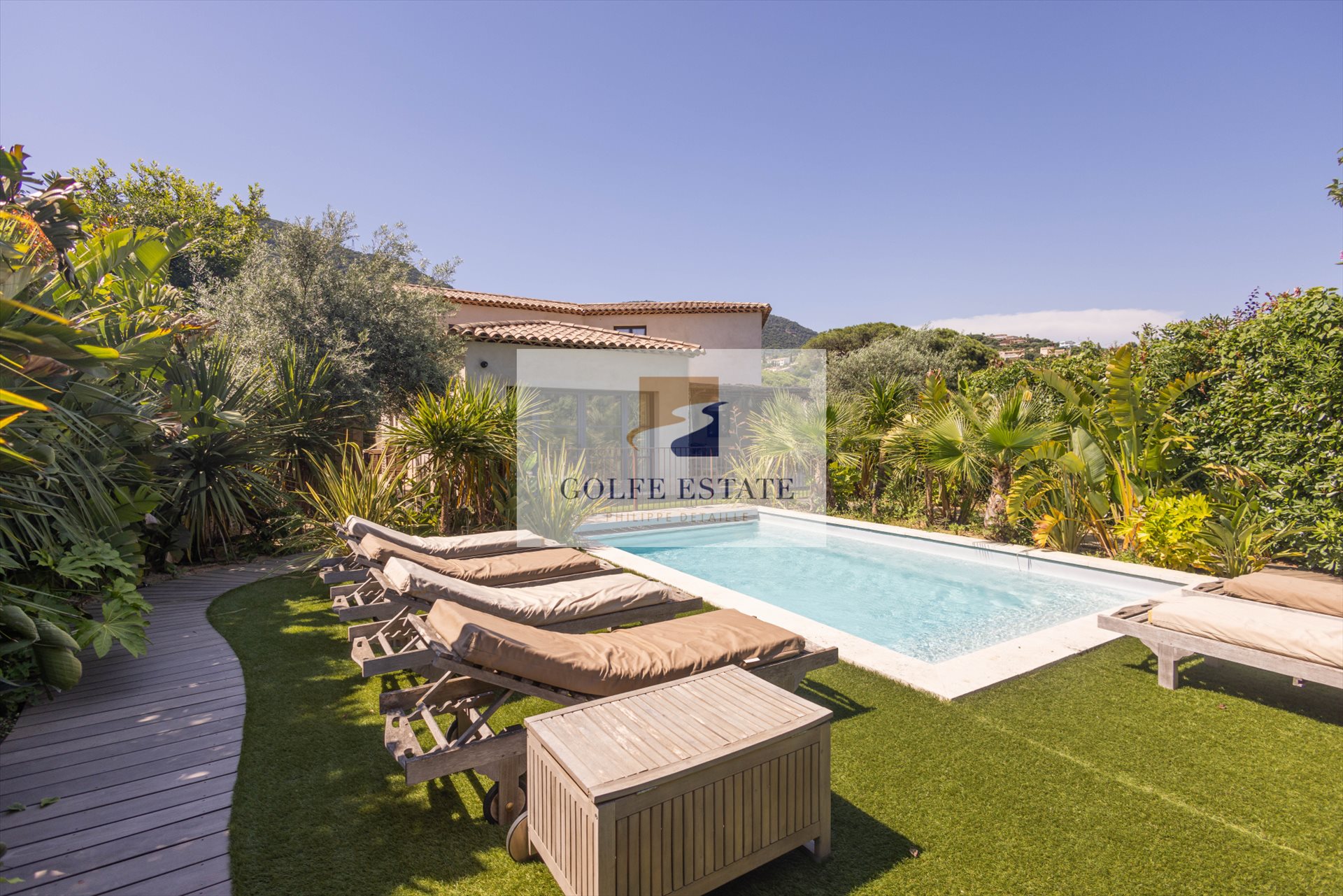 Maison à vendre, 185m², Cavalaire-sur-Mer