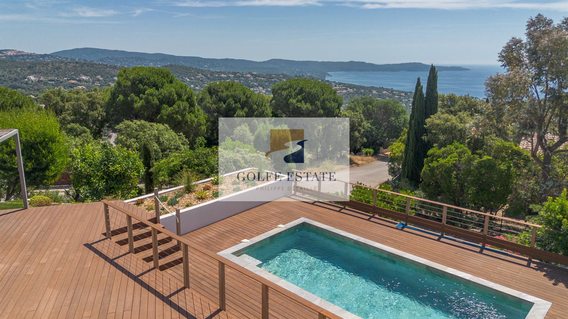 Maison à vendre, 258m², Cavalaire-sur-Mer
