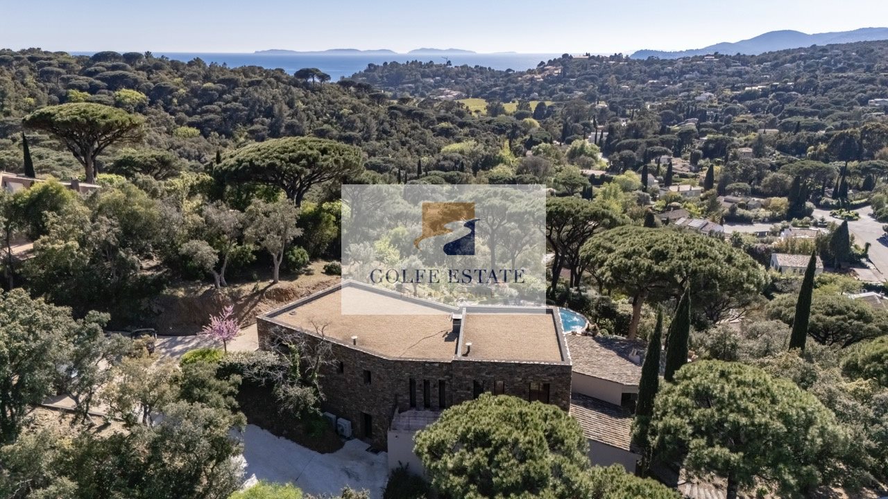 Maison à vendre, 365m², La Croix-Valmer