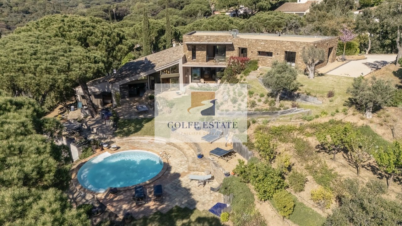 Maison à vendre, 365m², La Croix-Valmer