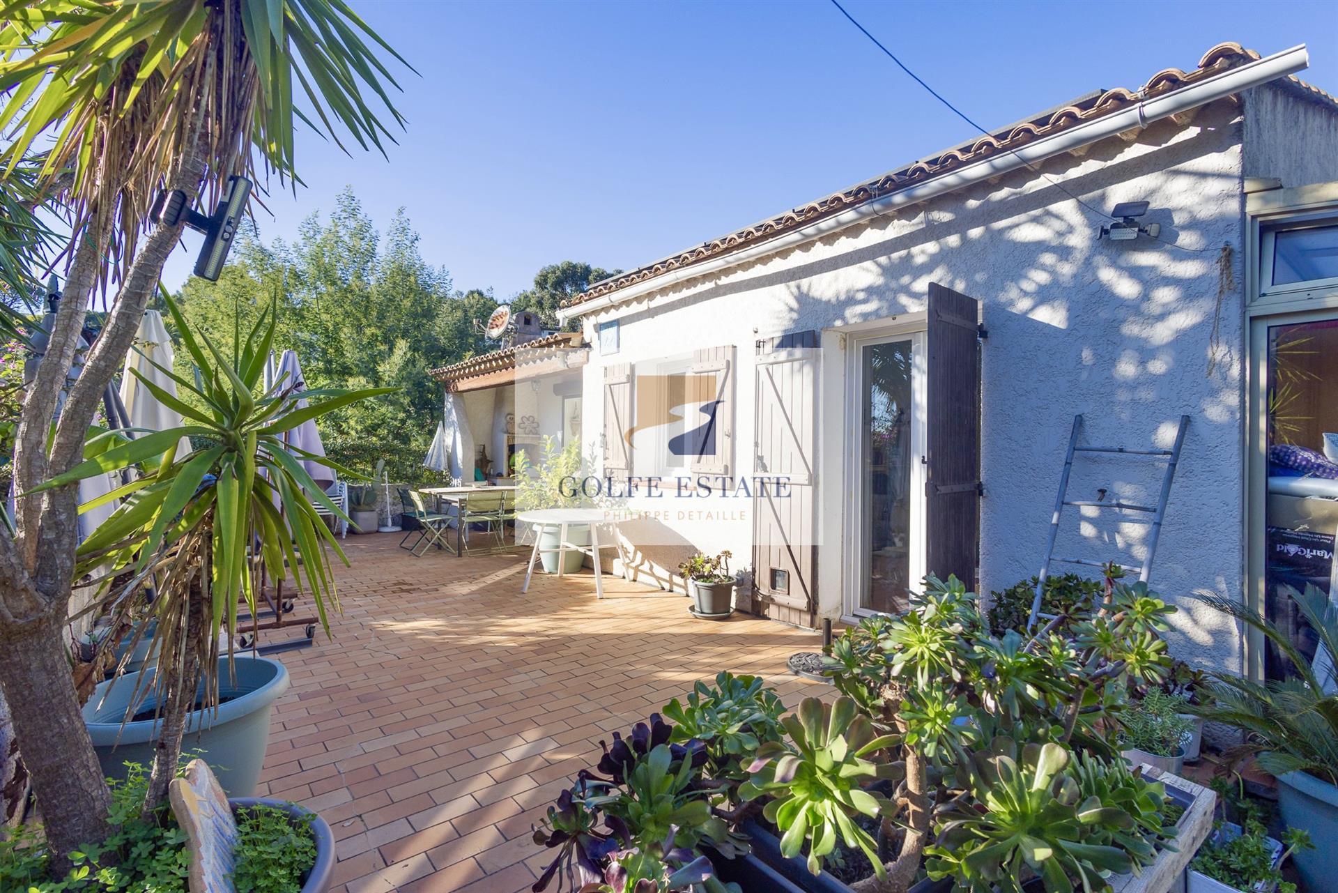 Maison à vendre, 156m², La Croix-Valmer