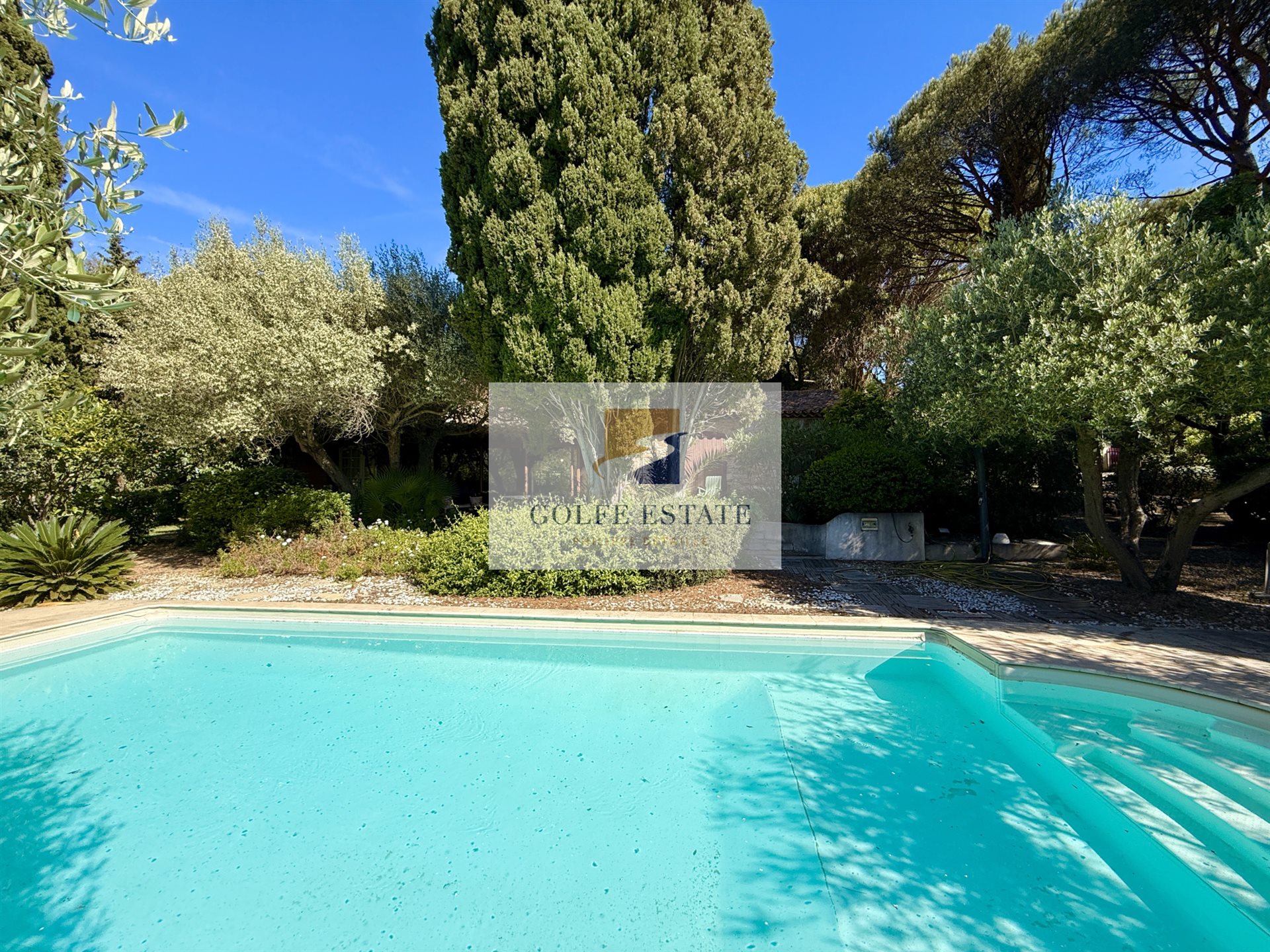 Maison à vendre, 100m², La Croix-Valmer