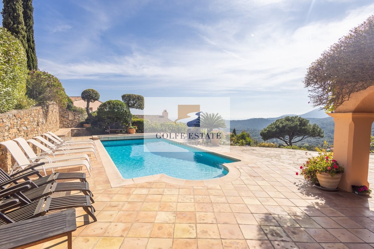 Maison à vendre, 158m², La Croix-Valmer