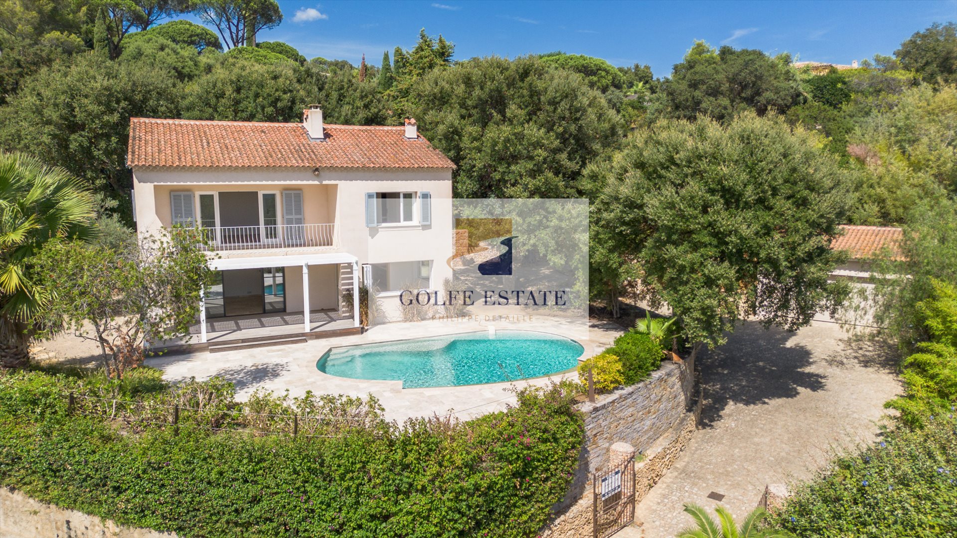 Maison à vendre, 200m², La Croix-Valmer