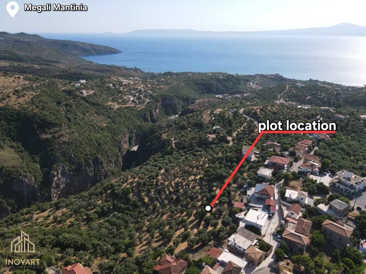 Terreno di investimento di 30.000 m² a Megala Mantini ai Avia
