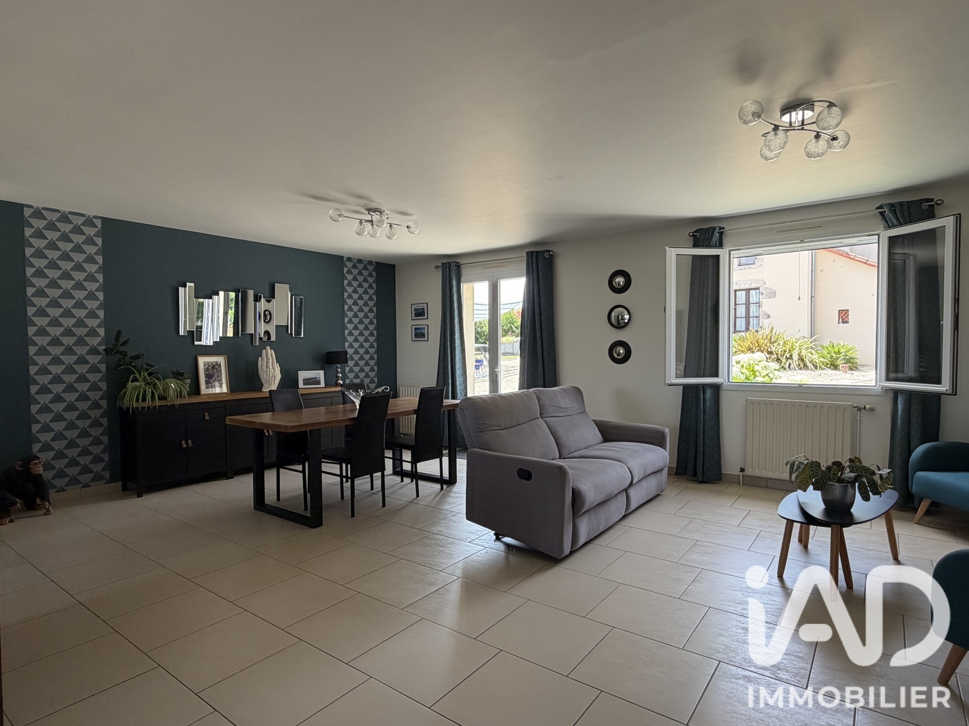Maison à vendre, 150m², Saint-Paul-en-Gâtine