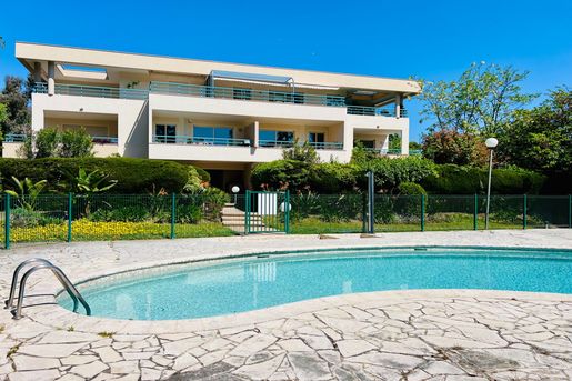 Appartement 2 pièces 54 m² · à Antibes · 54 m² · 370 000 €