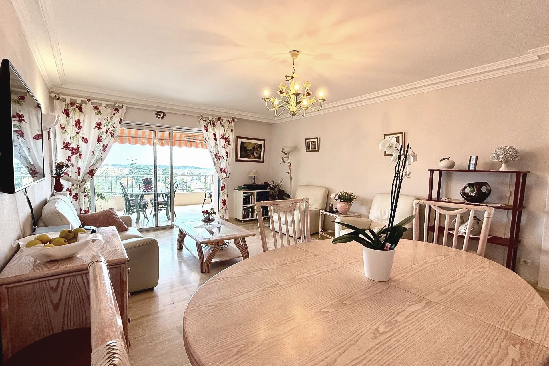 Appartement – Antibes, Le Ponteil, Juan-les-Pins - Plus
