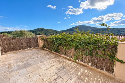 Appartement 3 pièces 65 m² · à Sainte-Maxime · 65 m² · 296 000 €