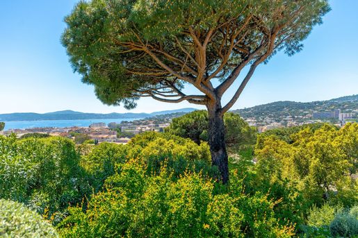 Maison 8 pièces 220 m² · à Sainte-Maxime · 220 m² · 3 300 000 €