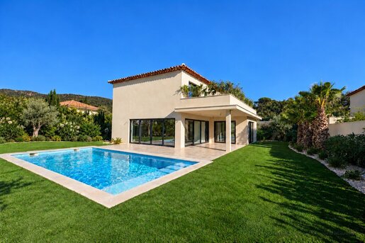 Maison 5 pièces 225 m² · à Sainte-Maxime · 225 m² · 2 700 000 €