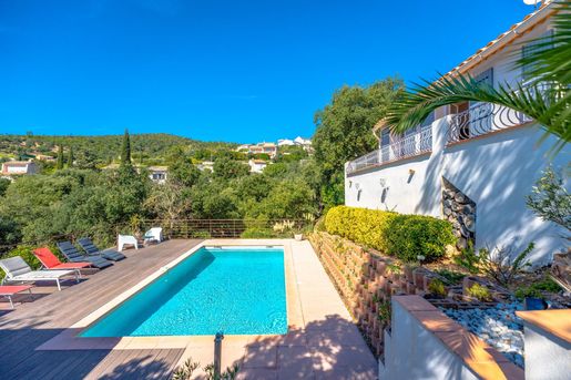 Maison 4 pièces 124 m² · à Roquebrune-sur-Argens · 124 m² · 799 000 €