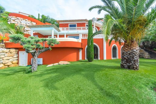 Maison 5 pièces 200 m² · à Sainte-Maxime · 200 m² · 3 710 000 €