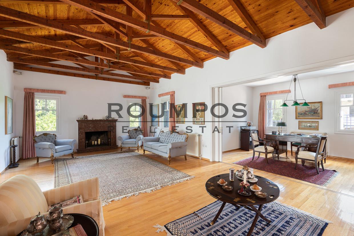 - Detached house For sale, Kifisia, 464 sq.m., €1.450.000