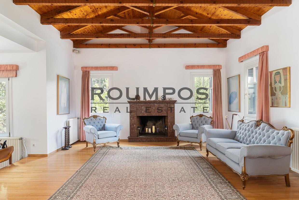 - Detached house For sale, Kifisia, 464 sq.m., €1.450.000