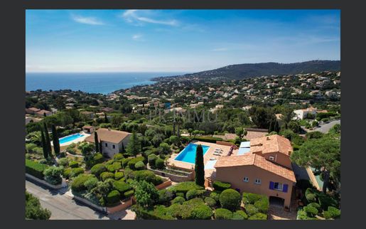 Maison 5 pièces 180 m² · à Fréjus · 180 m² · 1 480 000 €