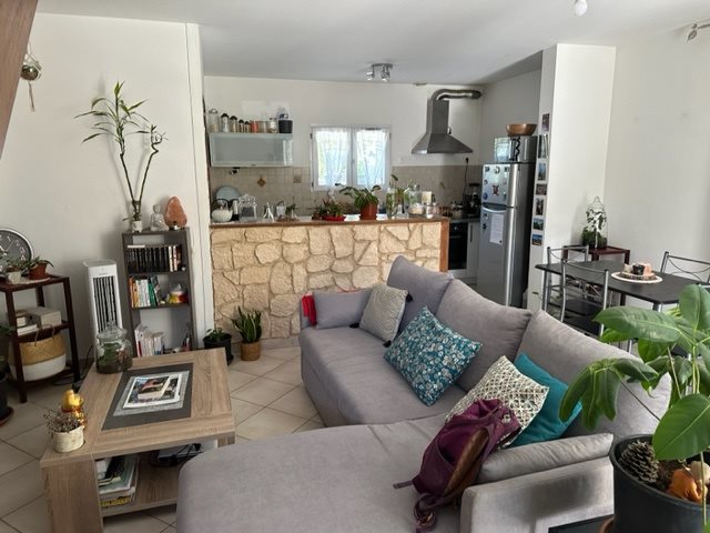 Maison à louer, 62m², Pernes-les-Fontaines