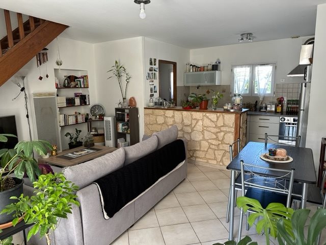 Maison à louer, 62m², Pernes-les-Fontaines