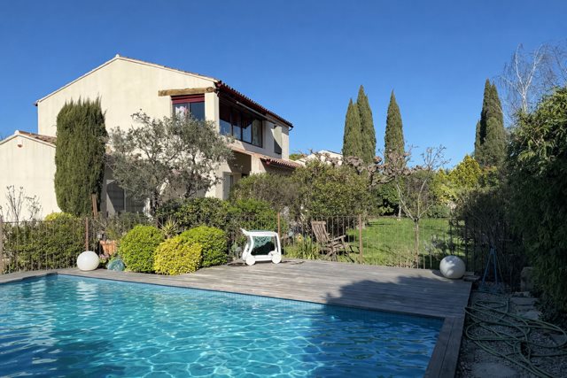 Maison à vendre, 170m², Pernes-les-Fontaines