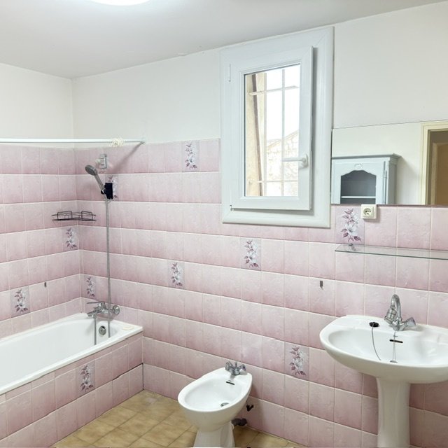 Appartement à louer, 78m², Saint-Didier