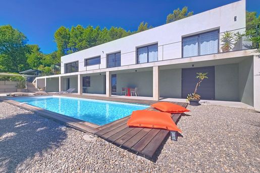 Maison 6 pièces 215 m² · à Draguignan · 215 m² · 935 000 €