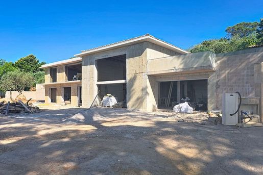 Maison 7 pièces 210 m² · à Lorgues · 210 m² · 675 000 €