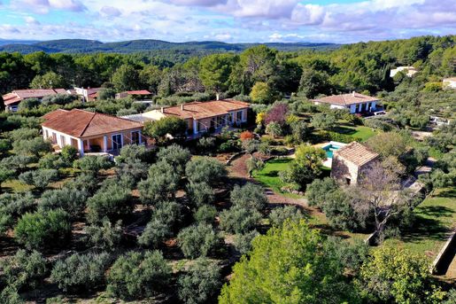 Maison 10 pièces 350 m² · à Draguignan · 350 m² · 1 575 000 €
