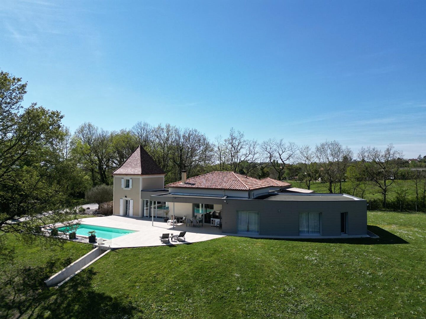 Maison à vendre, 225m², Villeneuve-sur-Lot