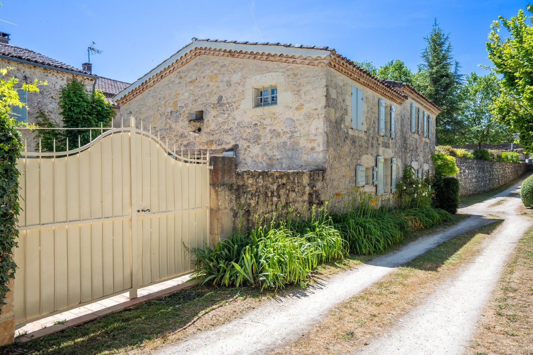 Maison à vendre, 208m², Larressingle