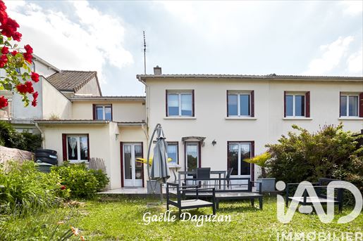 Maison 4 pièces 124 m² · à Saint-Germain-en-Laye · 124 m² · 599 000 €