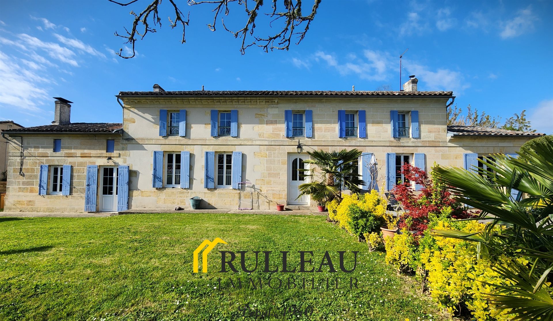 Maison à vendre, 267m², Teuillac
