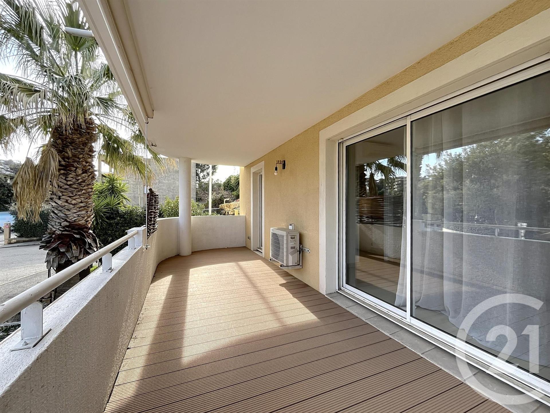 Appartement à vendre, 84m², Cavalaire-sur-Mer