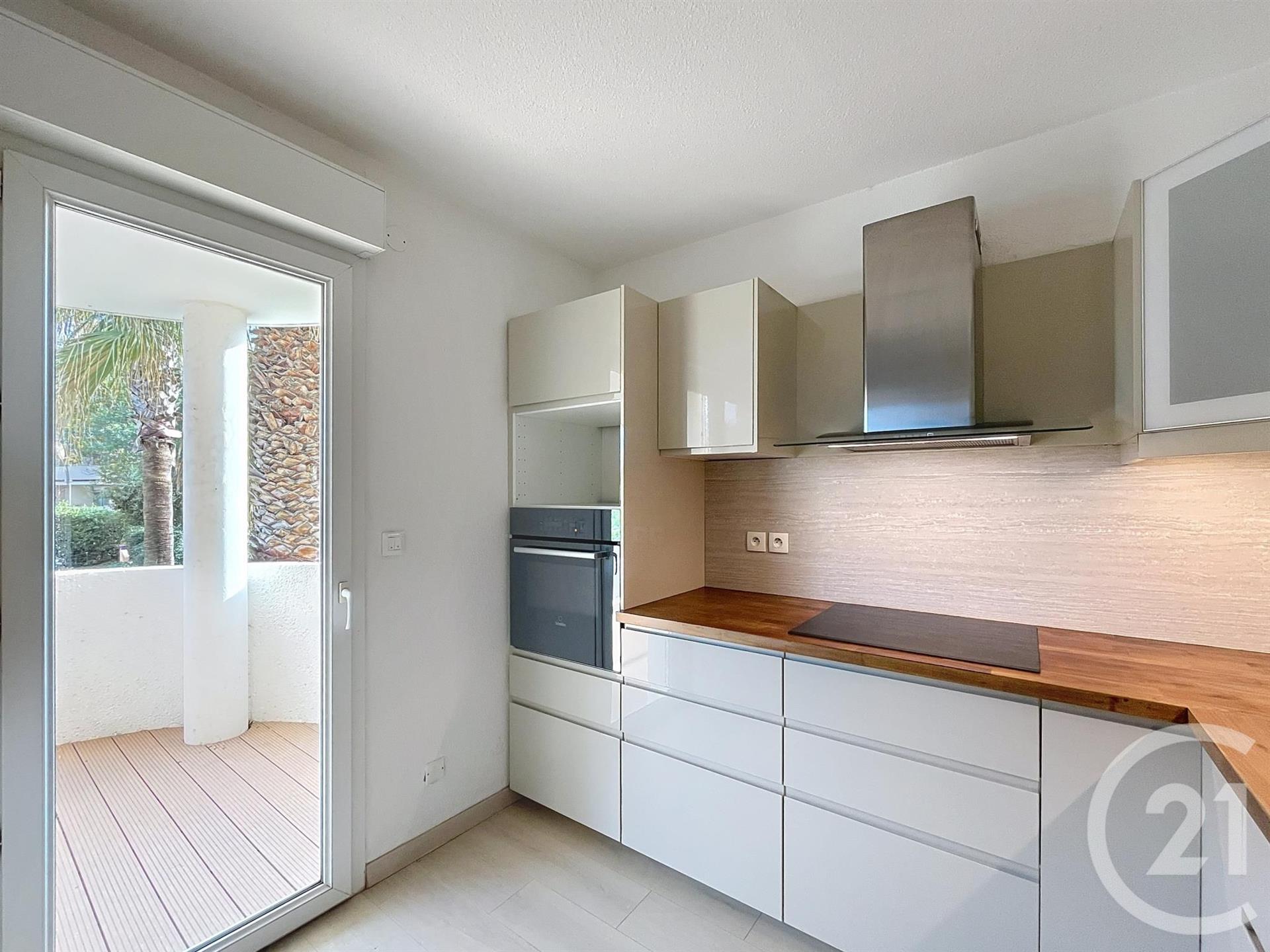 Appartement à vendre, 84m², Cavalaire-sur-Mer