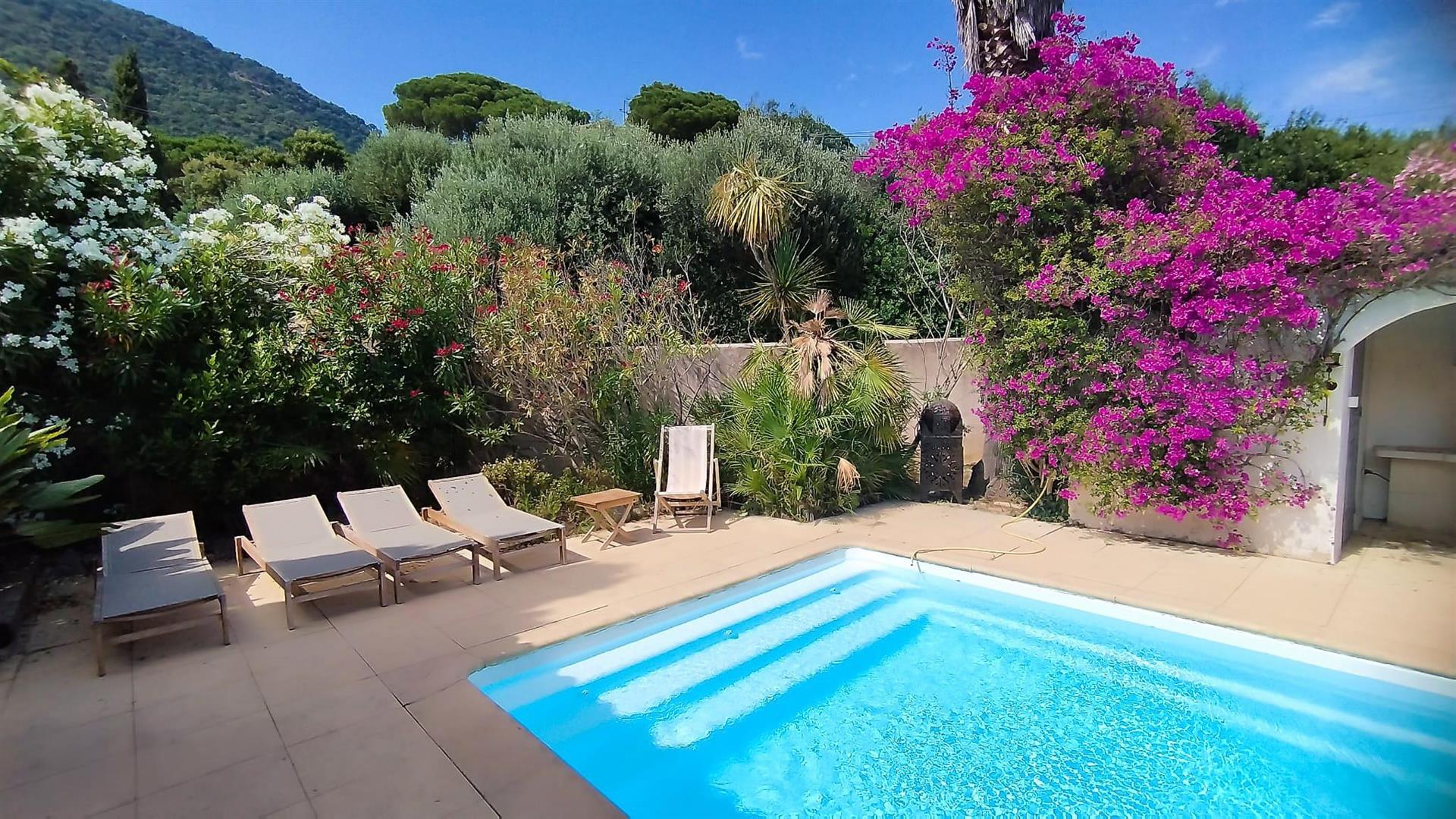 Maison à vendre, 122m², Cavalaire-sur-Mer
