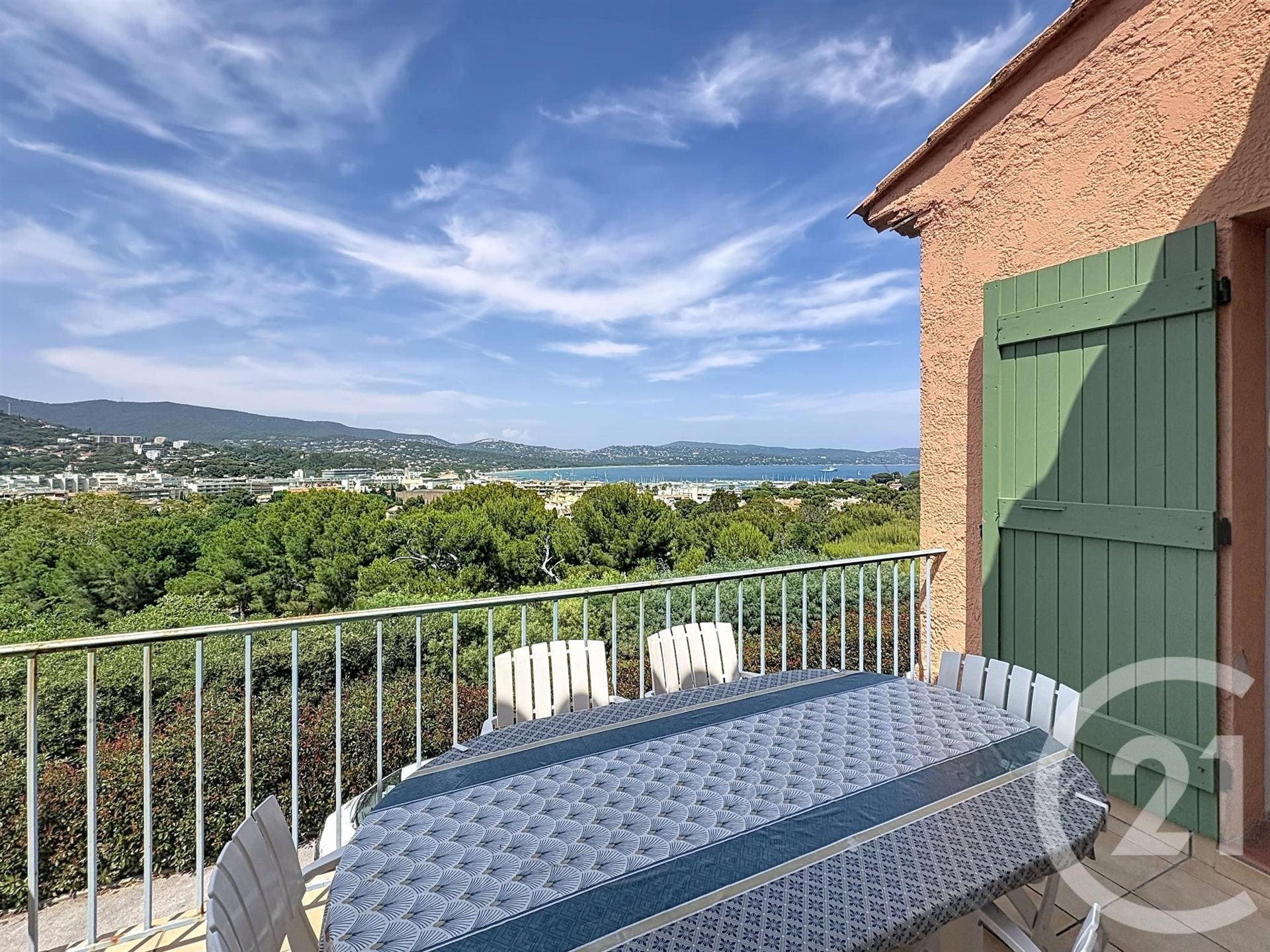 Appartement à vendre, 87m², Cavalaire-sur-Mer