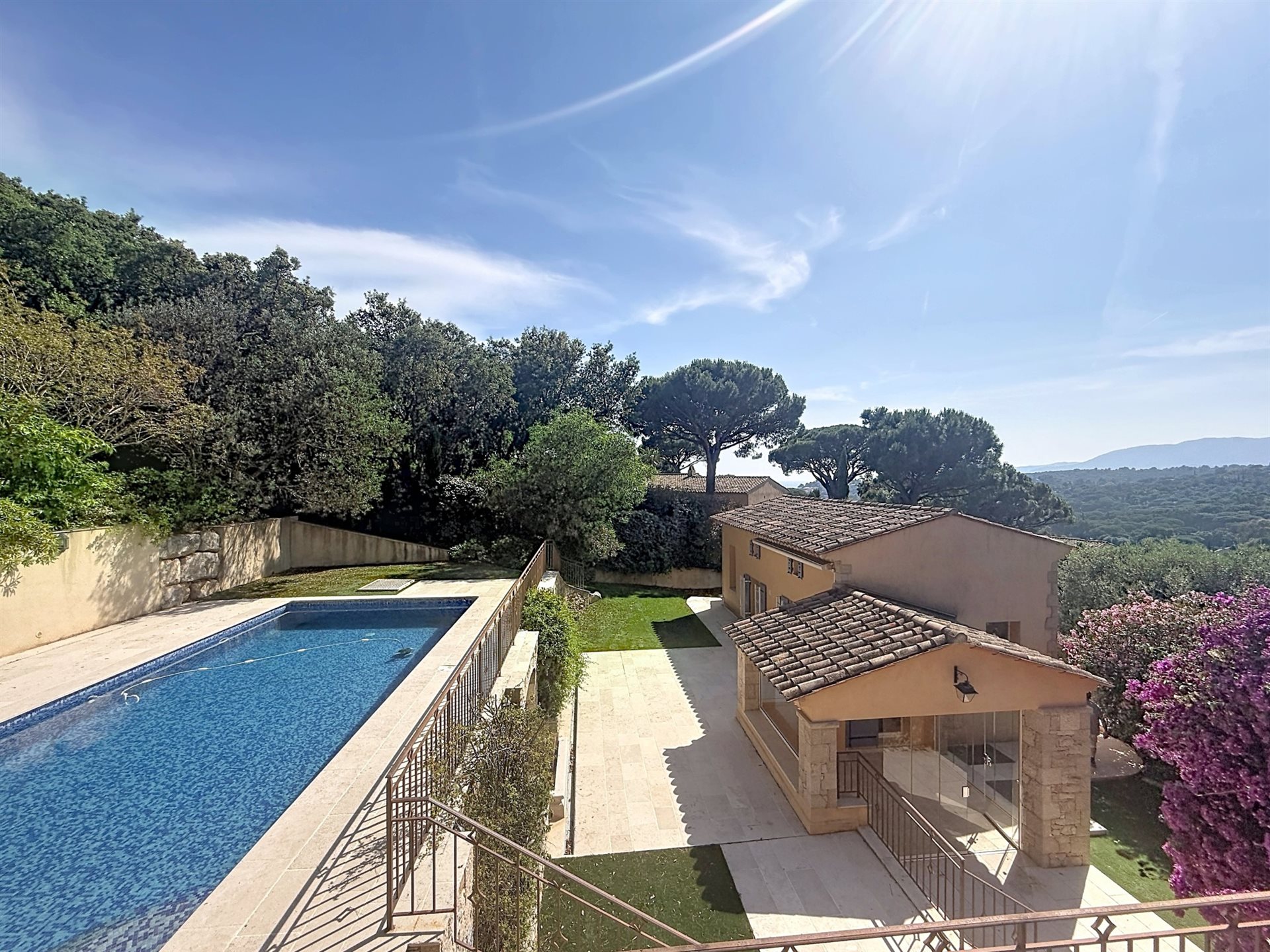 Maison à vendre, 160m², La Croix-Valmer