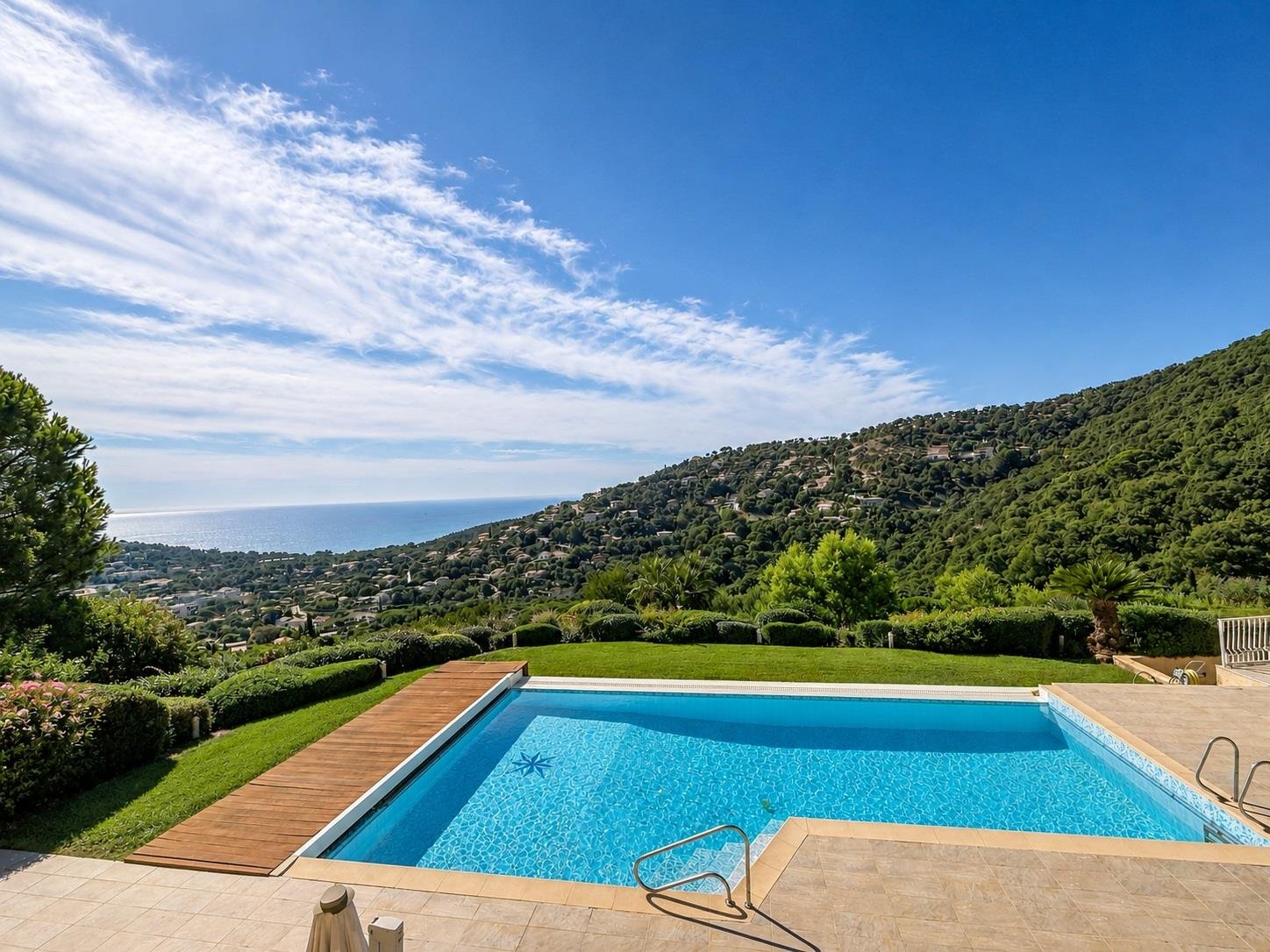 Maison à vendre, 350m², Cavalaire-sur-Mer