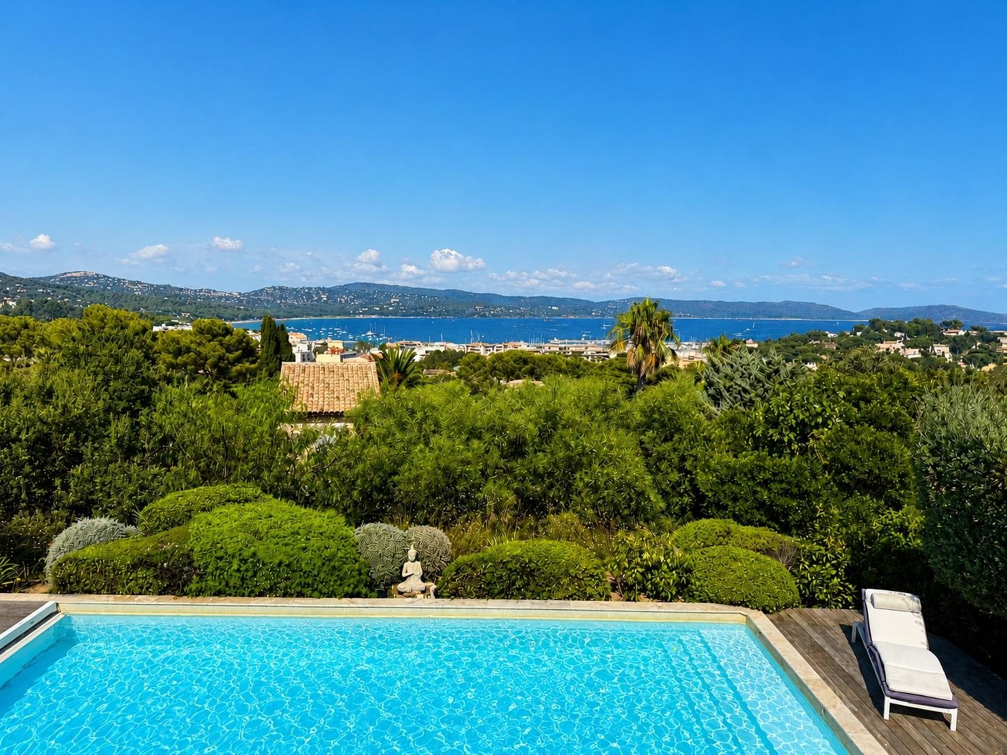Maison à vendre, 193m², Cavalaire-sur-Mer