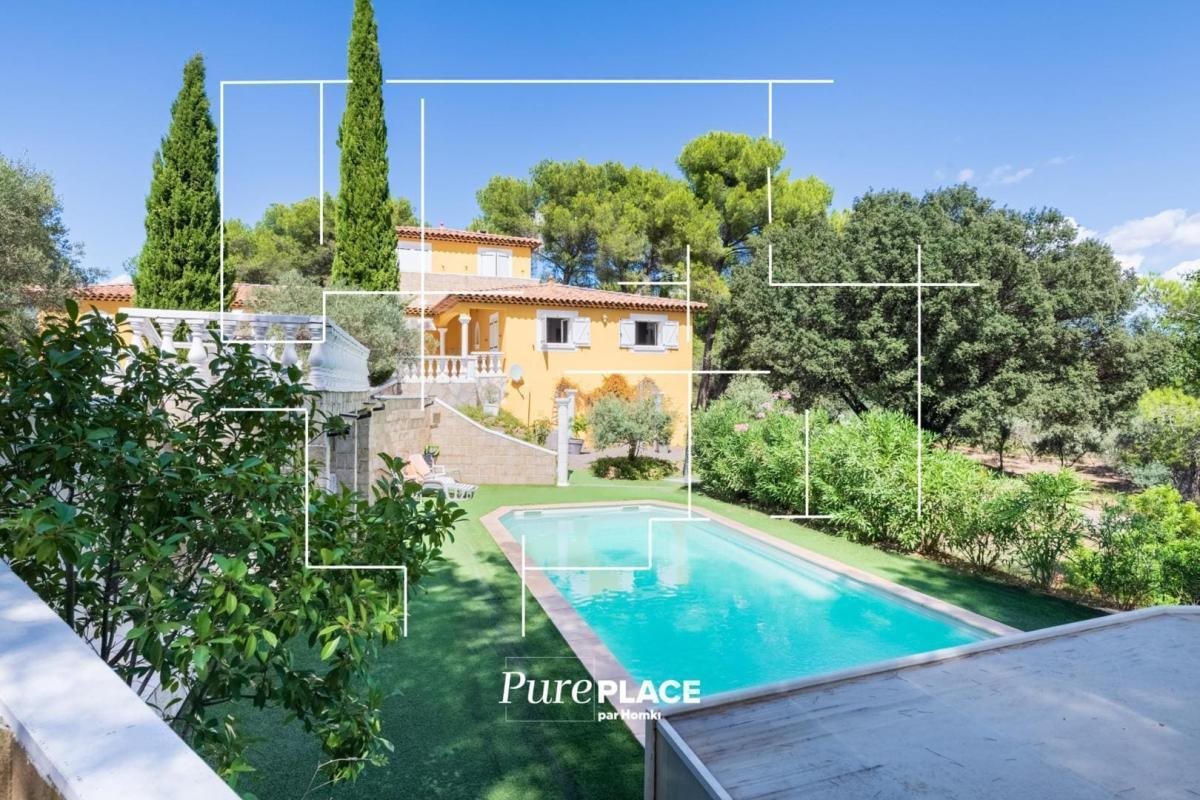 Maison à vendre, 187m², Saint-Mitre-les-Remparts