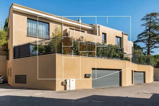 Maison 6 pièces 195 m² · à Aix-en-Provence · 195 m² · 1 390 000 €