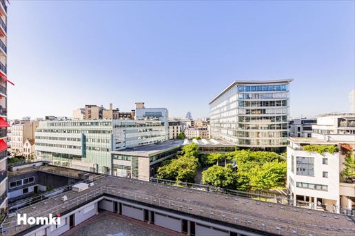Appartement 3 pièces 69 m² · à Paris 15ème · 69 m² · 700 000 €