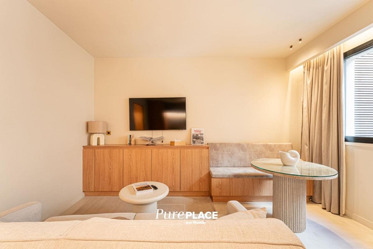 1-room apartment of 32 m² in Marseille 13001, Quai de Rive Neuve - Vue 6