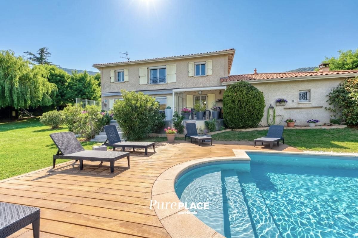 Maison à vendre, 182m², Lentilly