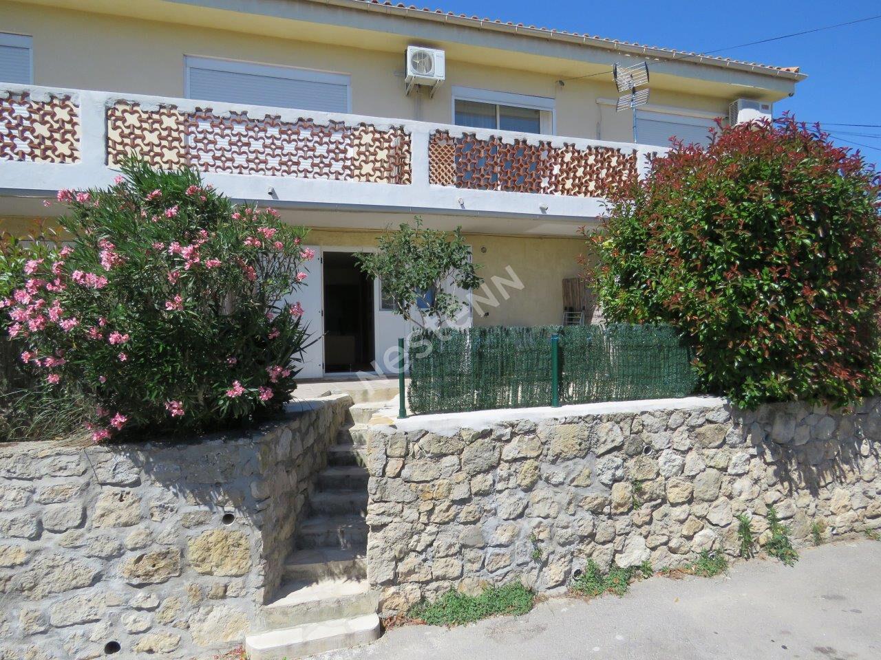 Maison à vendre, 290m², Saint-Mitre-les-Remparts